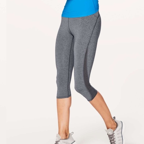 LULULEMON Cropped Leggings - Picture 1 of 5